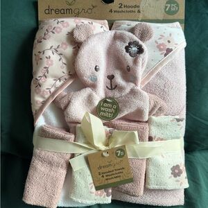 dreamgro 7pc Baby Hooded Towel & Washcloth Set - Pink Floral Bear